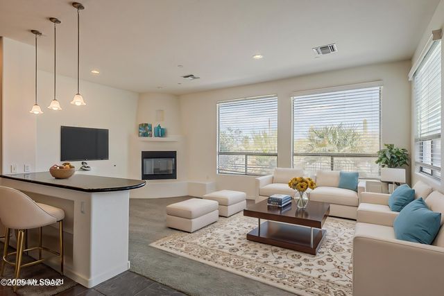 12373 N Fallen Shadows Drive, Marana, AZ 85658