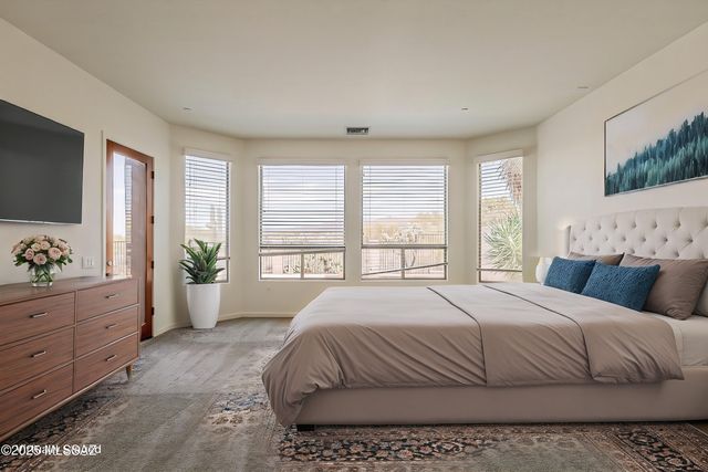 12373 N Fallen Shadows Drive, Marana, AZ 85658