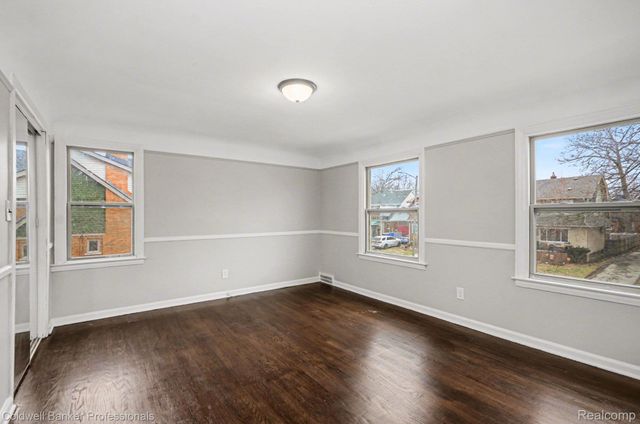 5266 Devonshire Road, Detroit, MI 48224