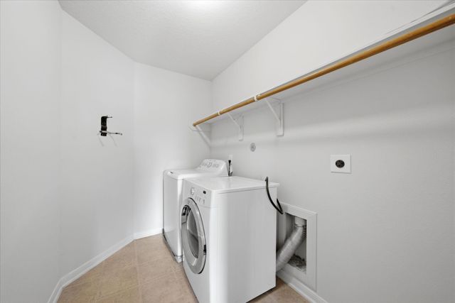 3662 Barkers Crossing Avenue, Houston, TX 77084