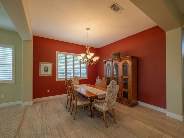 9216 Forestberry Way, El Dorado Hills, CA 95762