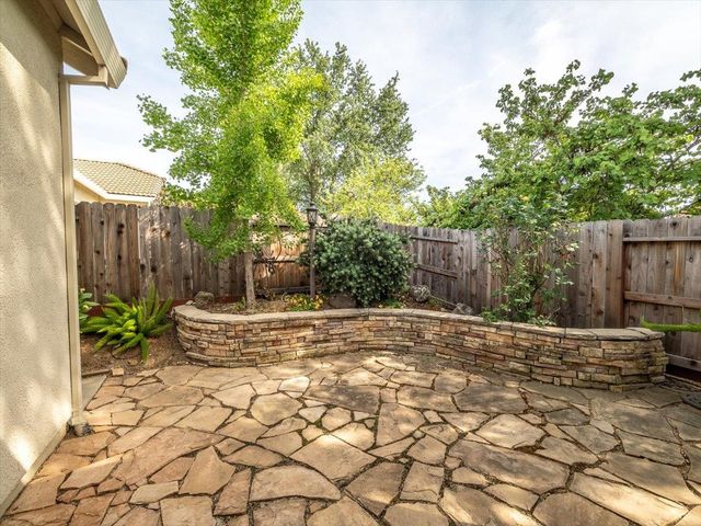 9216 Forestberry Way, El Dorado Hills, CA 95762