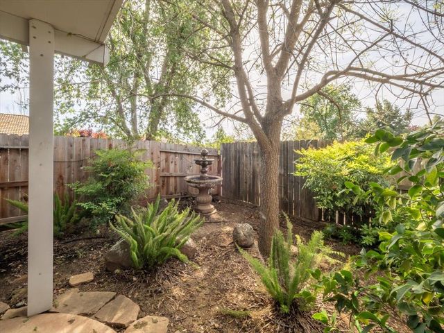 9216 Forestberry Way, El Dorado Hills, CA 95762