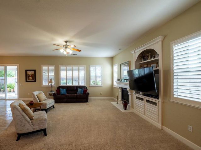 9216 Forestberry Way, El Dorado Hills, CA 95762