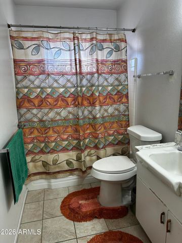 10643 W Snead Drive, Sun City, AZ 85351