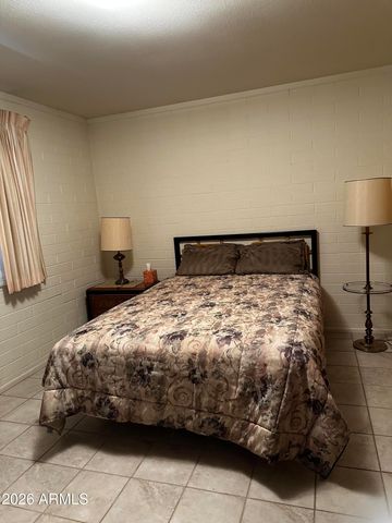 10643 W Snead Drive, Sun City, AZ 85351