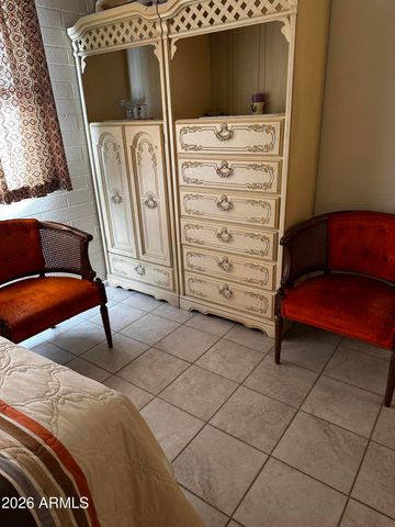 10643 W Snead Drive, Sun City, AZ 85351