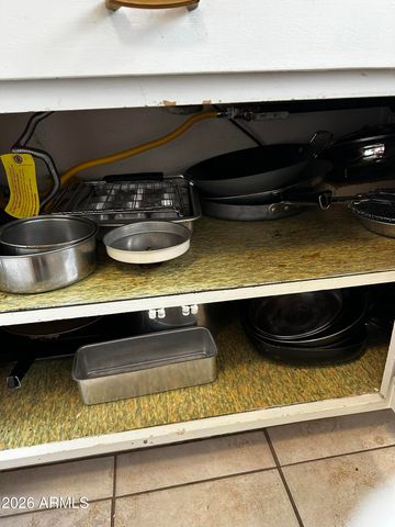 10643 W Snead Drive, Sun City, AZ 85351