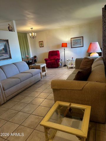 10643 W Snead Drive, Sun City, AZ 85351