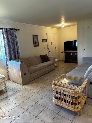 10643 W Snead Drive, Sun City, AZ 85351