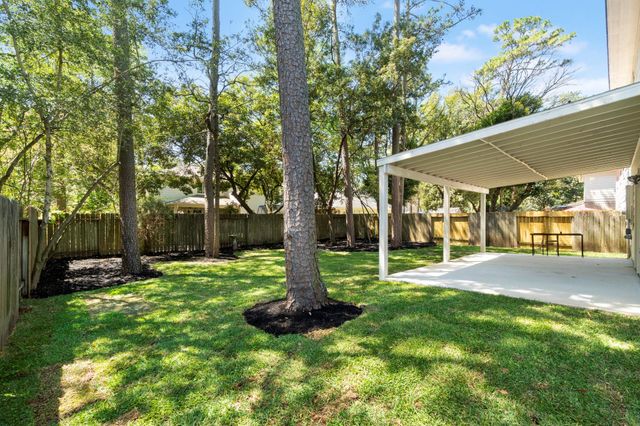 19 Shimmer Pond Place, The Woodlands, TX 77385