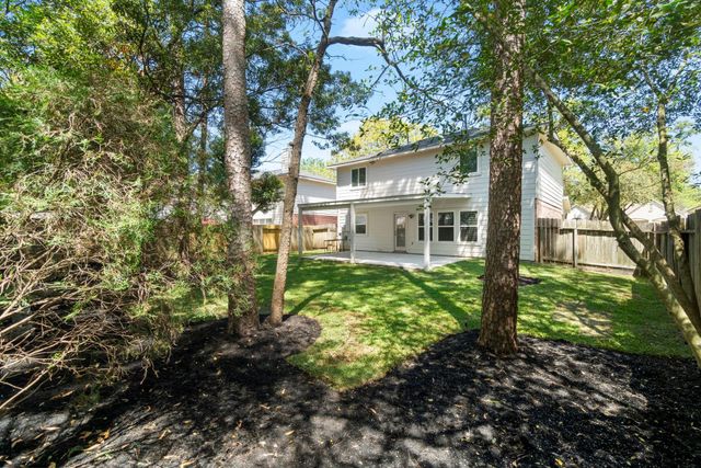 19 Shimmer Pond Place, The Woodlands, TX 77385