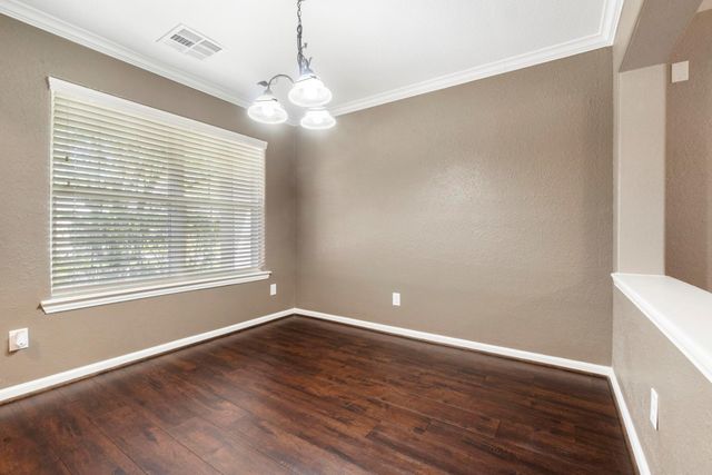 19 Shimmer Pond Place, The Woodlands, TX 77385