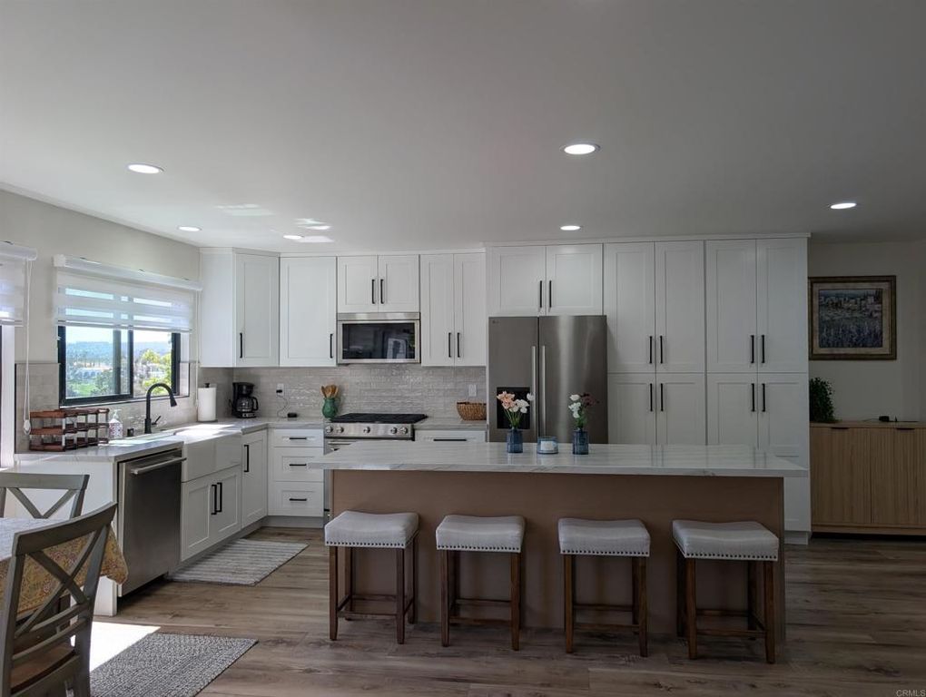 2410 La Costa Ave, Carlsbad, CA 92009