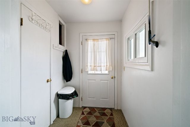 212 N Broadway Street, Belgrade, MT 59714