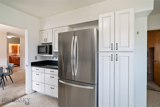 212 N Broadway Street, Belgrade, MT 59714