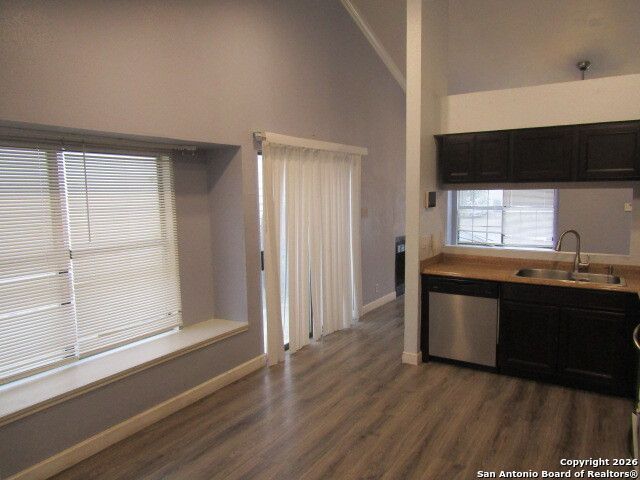 10207 Athens Fld, San Antonio, TX 78245