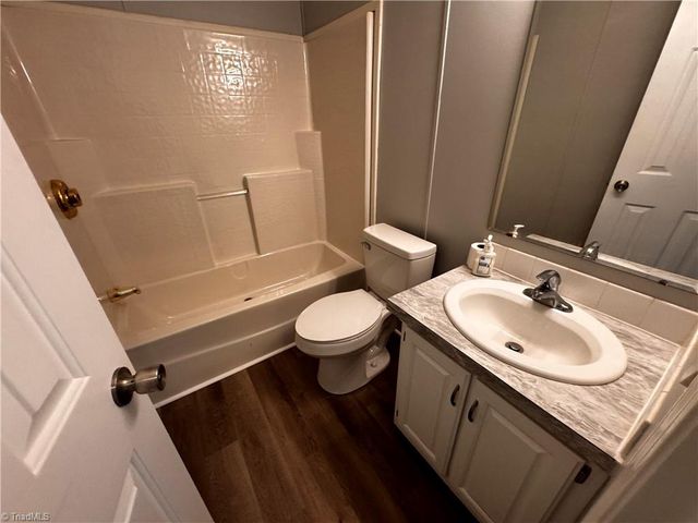 5610 Piney Grove Church Road, Siler City, NC 27344