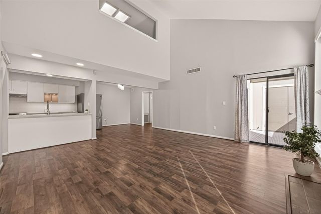 8100 Cambridge Street 80, Houston, TX 77054