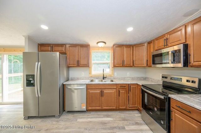 501 Moore Dr, Elizabethtown, KY 42701