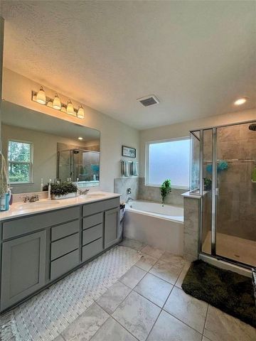 734 Hardwood Grove Court, Houston, TX 77090