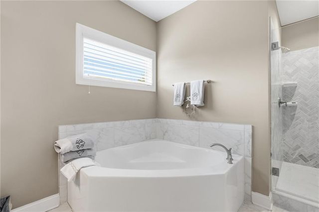 106 Seabiscuit Way, Canton, GA 30115