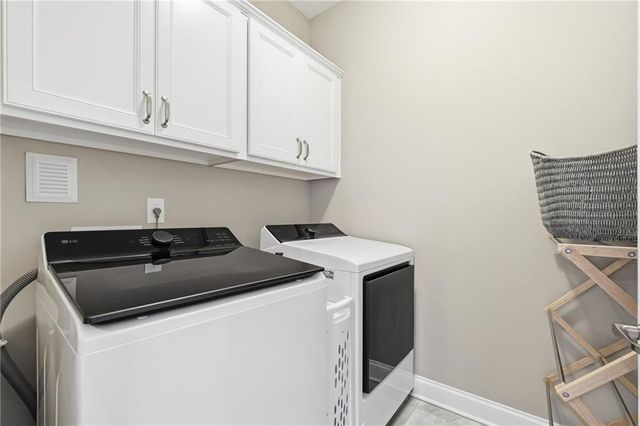 106 Seabiscuit Way, Canton, GA 30115