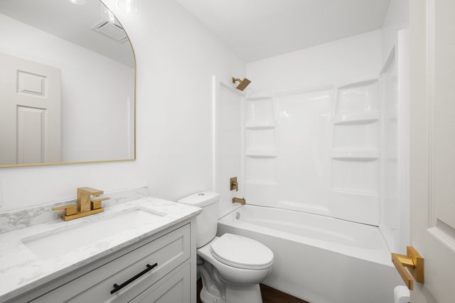 2518 13th Street, Rock Island, IL 61201