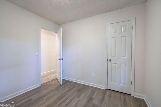 17 W Ridge Drive SE, Cartersville, GA 30121