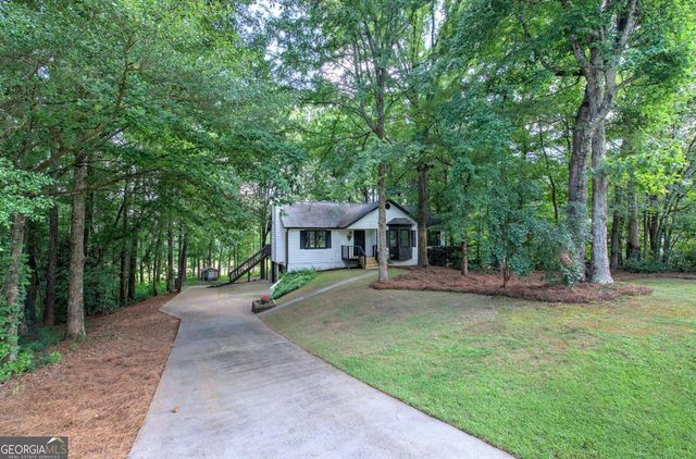 17 W Ridge Drive SE, Cartersville, GA 30121