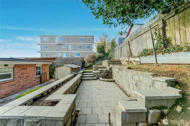 6416 NE 181st Street, Kenmore, WA 98028