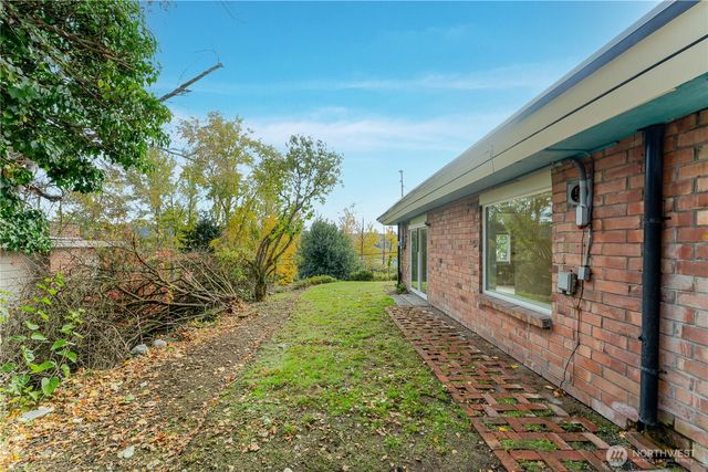 6416 NE 181st Street, Kenmore, WA 98028