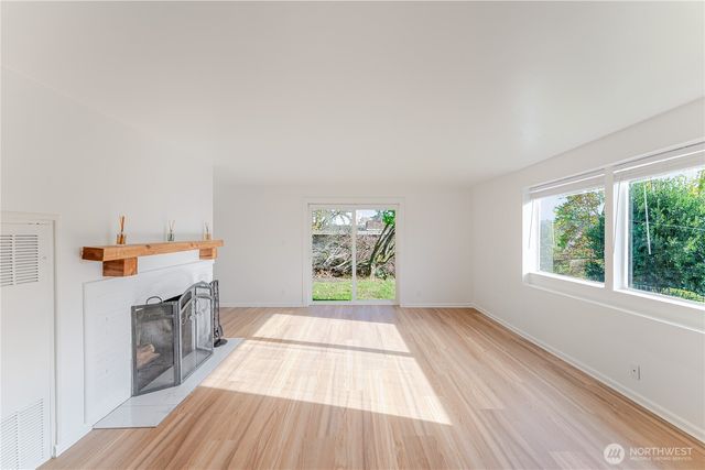 6416 NE 181st Street, Kenmore, WA 98028