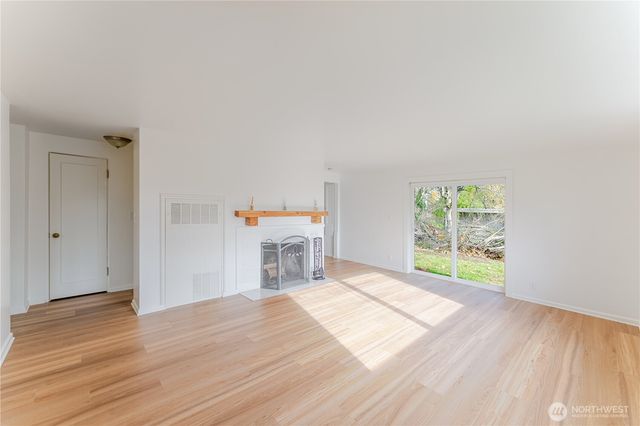 6416 NE 181st Street, Kenmore, WA 98028