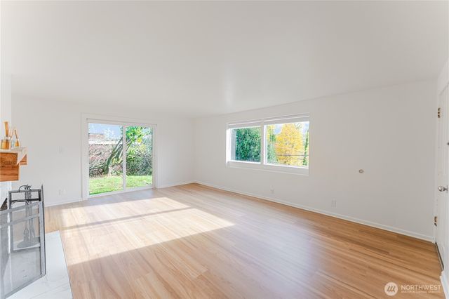 6416 NE 181st Street, Kenmore, WA 98028