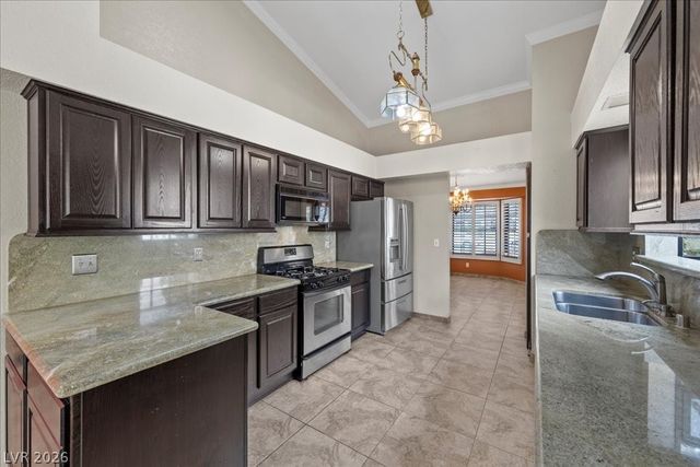 5705 Palma Del Sol Way, Las Vegas, NV 89130