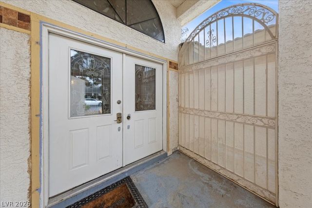 5705 Palma Del Sol Way, Las Vegas, NV 89130