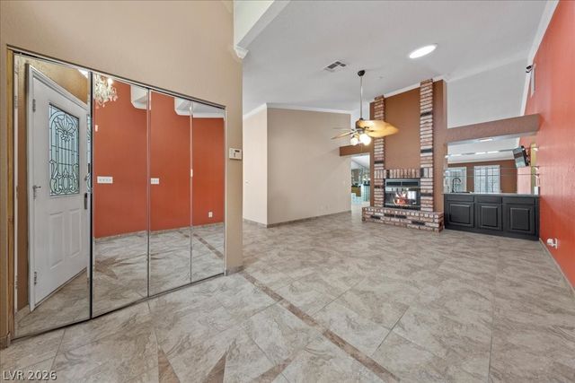 5705 Palma Del Sol Way, Las Vegas, NV 89130