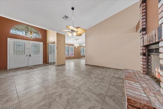 5705 Palma Del Sol Way, Las Vegas, NV 89130