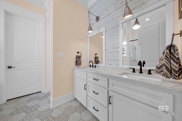 485 Orleans Street, Gulf Shores, AL 36542