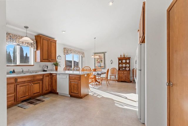 3340 HEAVEN DRIVE, Green Bay, WI 54311