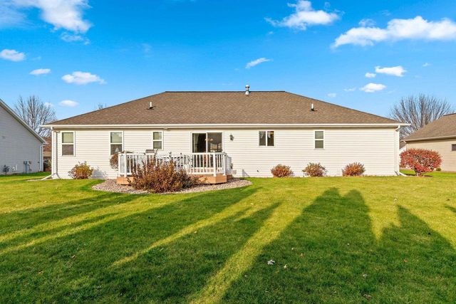 3340 HEAVEN DRIVE, Green Bay, WI 54311