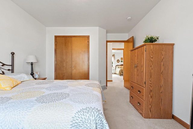 3340 HEAVEN DRIVE, Green Bay, WI 54311