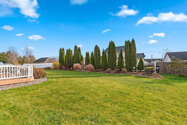 3340 HEAVEN DRIVE, Green Bay, WI 54311