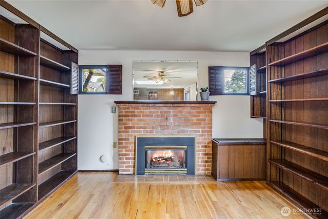 345 S 184th Street, Burien, WA 98148