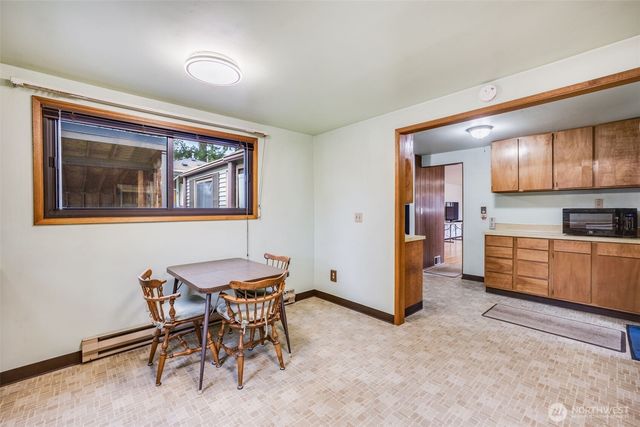 345 S 184th Street, Burien, WA 98148