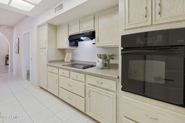21618 N 147TH Drive, Sun City West, AZ 85375