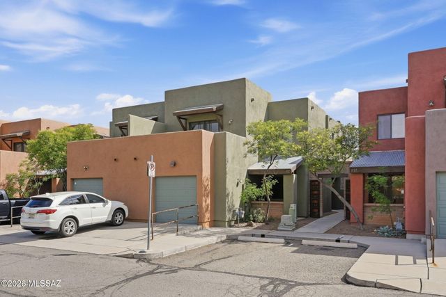 3125 N Olsen Avenue, Tucson, AZ 85719