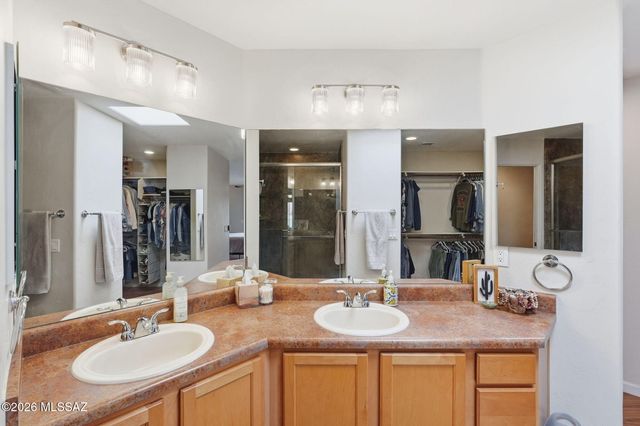 3125 N Olsen Avenue, Tucson, AZ 85719