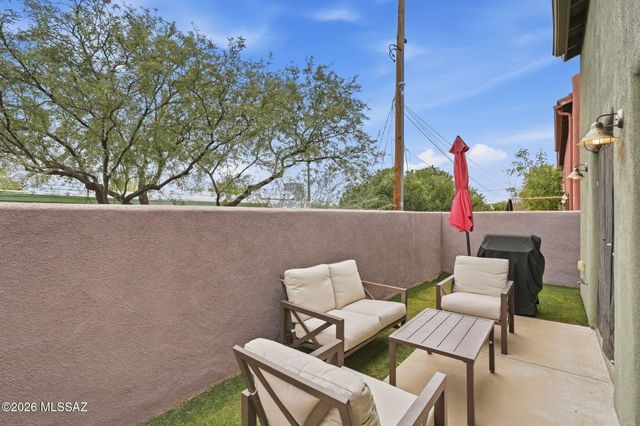 3125 N Olsen Avenue, Tucson, AZ 85719